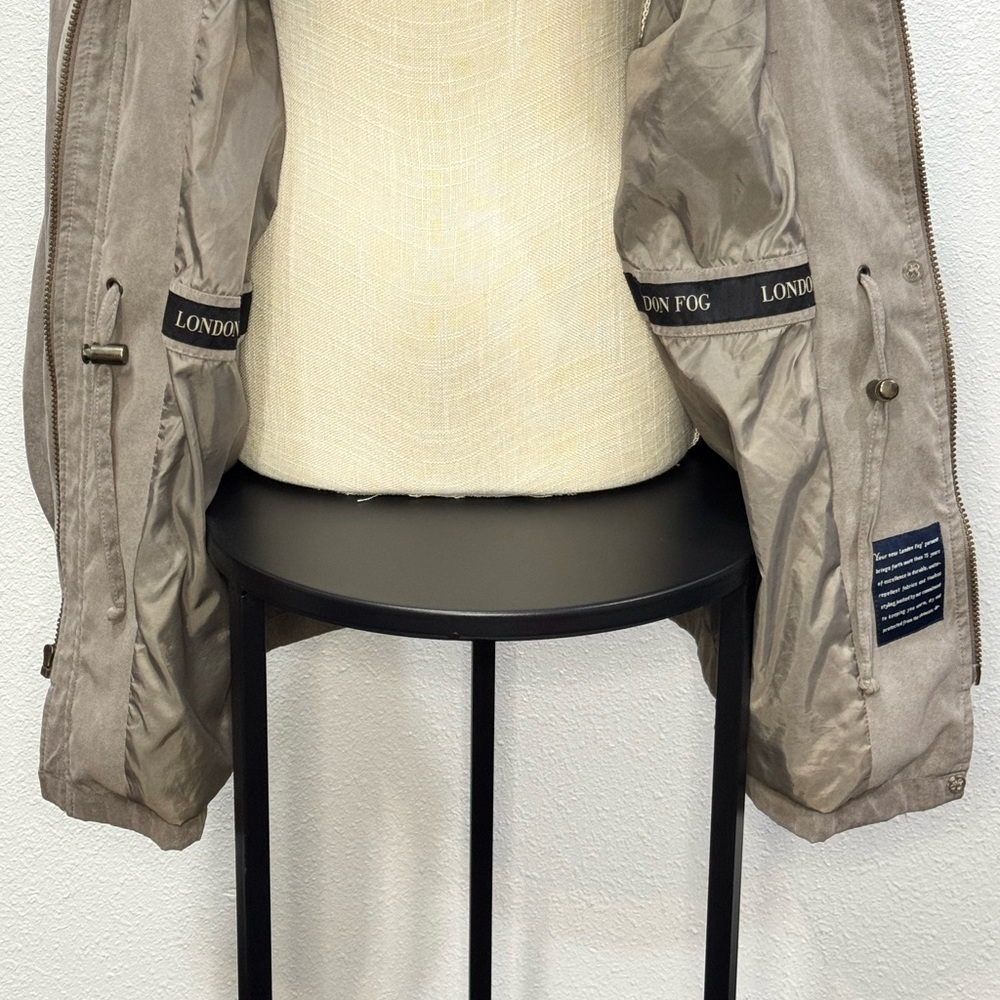 London Fog Jacket Womens‎ Large Taupe Zip and Button Detachable Hood 3496-511 - Picture 8 of 12